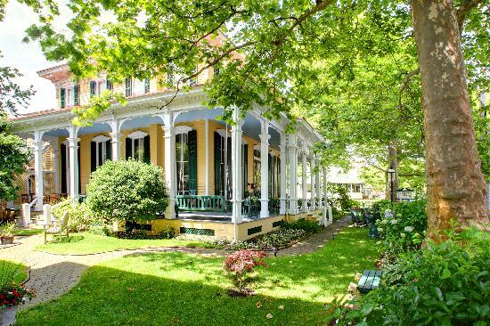 Victorian veranda and garden of Mainstay Inn, Cape May